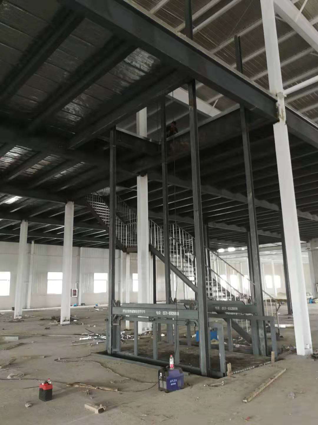 升降舞台